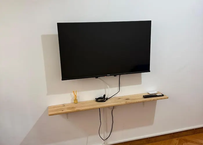 Quarto em Acomodações Particulares Confort Tv For 2 *